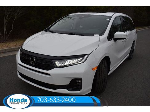 New 2026 Honda Odyssey Elite image 3