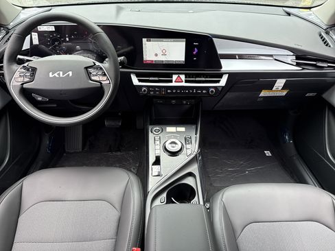 New 2025 Kia Niro Wind image 2