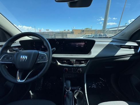 Used 2025 Buick Encore GX Preferred image 31