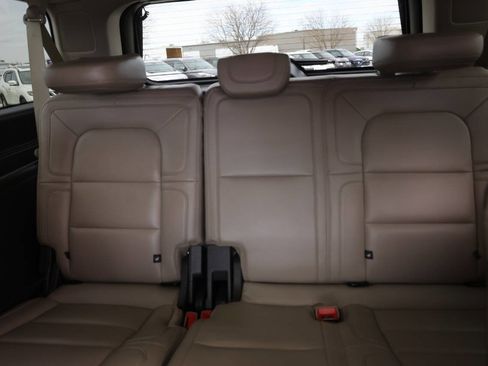 Used 2022 Lincoln Navigator L Reserve w/ Equipment Group 201A image 17