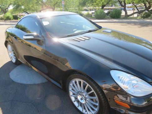 Used 2006 Mercedes-Benz SLK 55 AMG image 15