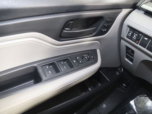 Used 2019 Honda Odyssey EX-L image 31