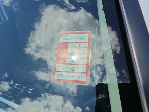 Used 2018 Honda Fit LX image 10