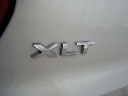 Used 2019 Ford Explorer XLT w/ Class III Trailer Tow Package image 19