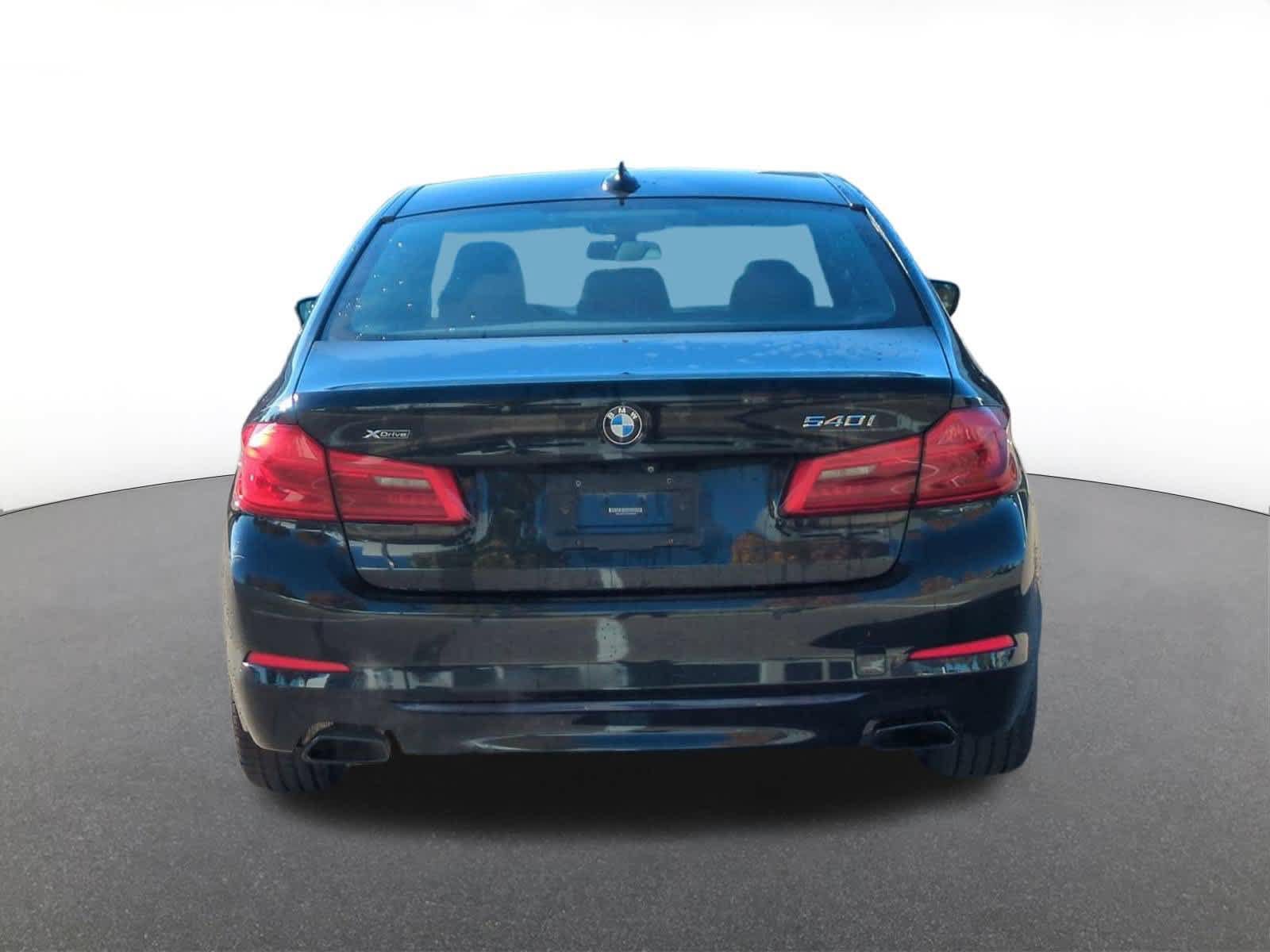 Used 2019 BMW 540i xDrive w/ Convenience Package AWD/4WD image 5