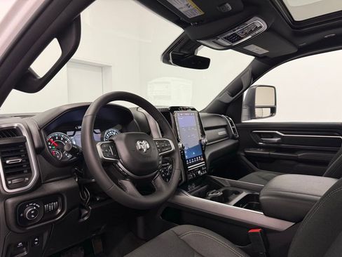 Used 2025 RAM 1500 Big Horn image 12