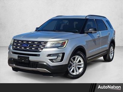 Used 2017 Ford Explorer XLT w/ Equipment Group 201A