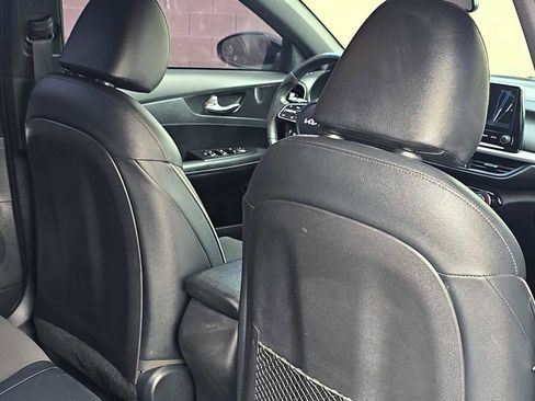 Used 2024 Kia Forte GT-Line image 16