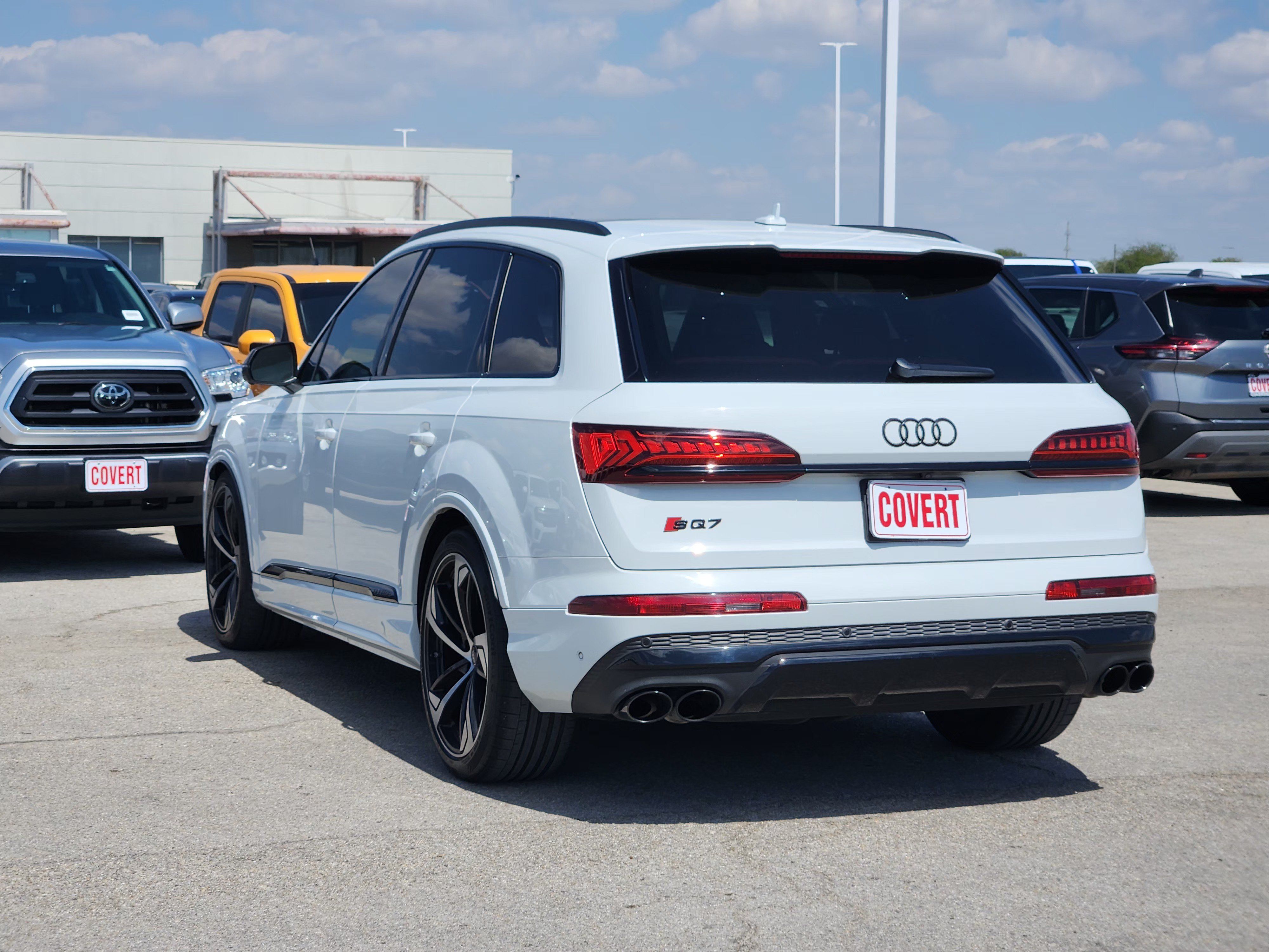 Used 2023 Audi SQ7 Premium Plus w/ Executive Package AWD/4WD image 5