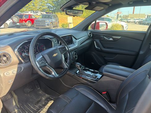 Used 2019 Chevrolet Blazer Premier w/ Sun and Wheels Package FWD image 12