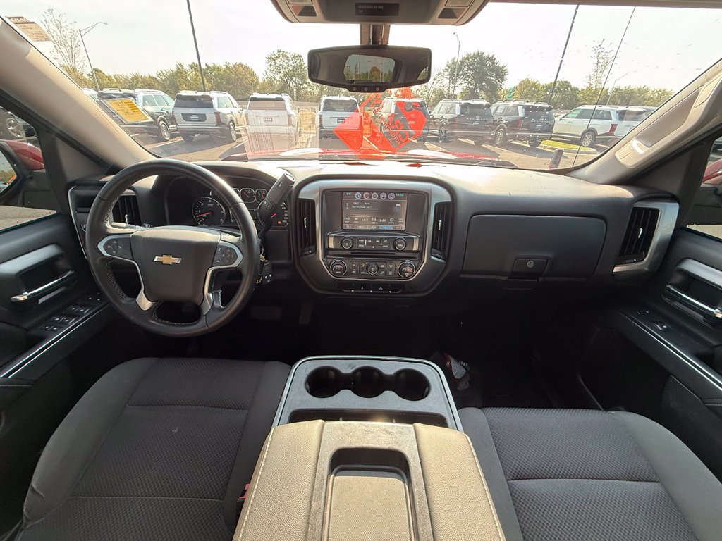 Used 2018 Chevrolet Silverado 1500 LT w/ Texas Edition AWD/4WD image 26