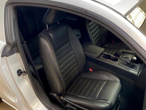 Used 2006 Ford Mustang GT image 34