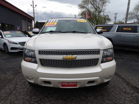 Used 2012 Chevrolet Avalanche LTZ AWD/4WD image 2