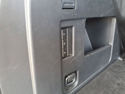 Used 2024 Ford Expedition XLT AWD/4WD image 6