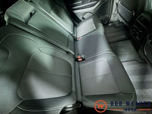 Used 2024 Jeep Grand Cherokee Laredo w/ Luxury Tech Group I image 29