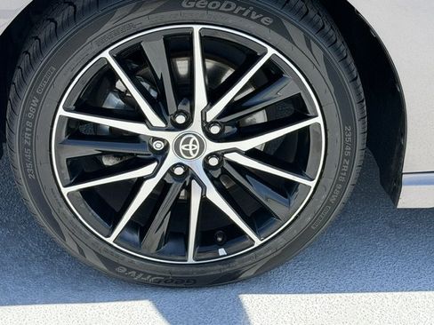 Certified 2024 Toyota Camry SE FWD image 9