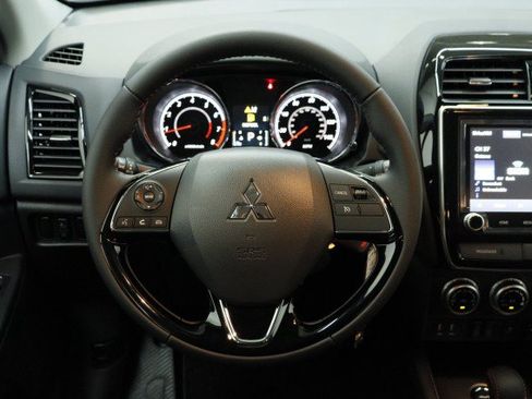 New 2026 Mitsubishi Outlander Sport LE AWD/4WD image 21