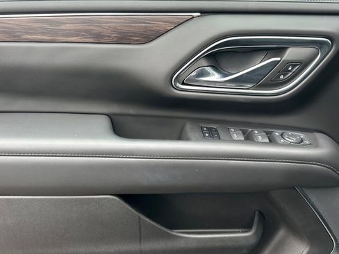 Used 2023 Chevrolet Tahoe Z71 image 11