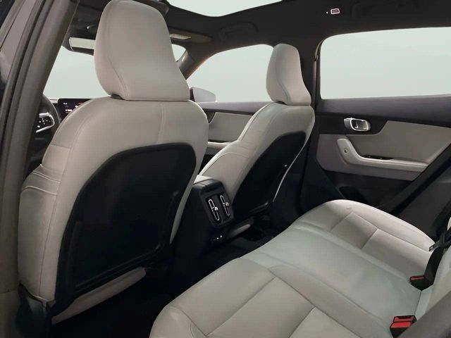 Used 2023 Polestar Polestar 2 w/ Pilot Pack AWD/4WD image 20