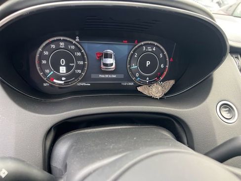 Used 2021 Jaguar E-PACE SE image 8