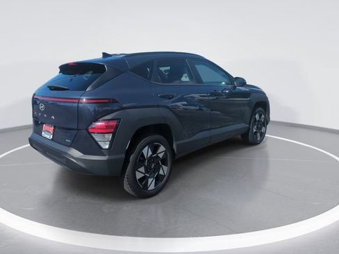 Used 2024 Hyundai Kona SEL AWD/4WD image 6