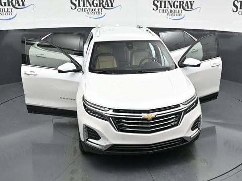 Used 2023 Chevrolet Equinox Premier FWD image 34