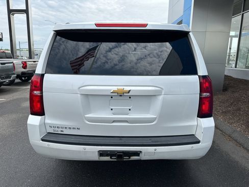 Used 2018 Chevrolet Suburban LT AWD/4WD image 6