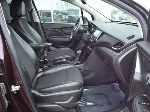 Used 2017 Buick Encore Preferred image 38