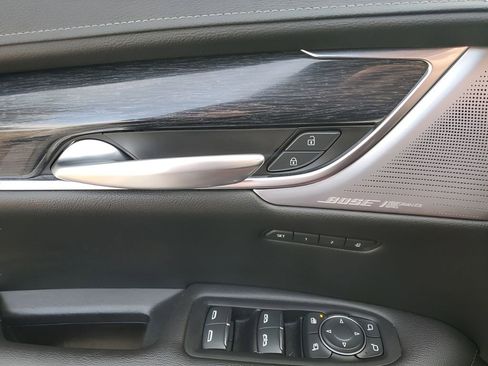 Certified 2023 Cadillac XT5 Premium Luxury image 24