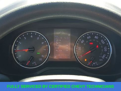 Used 2022 Toyota RAV4 XLE image 29