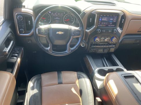 Used 2020 Chevrolet Silverado 3500 High Country image 21