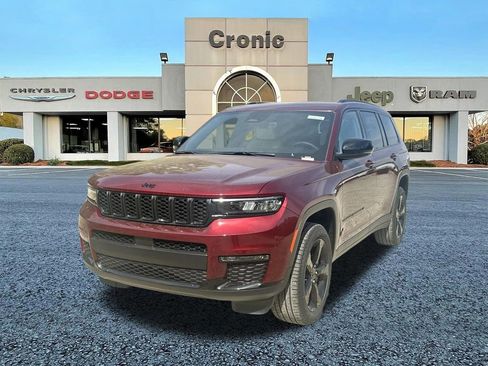 New 2025 Jeep Grand Cherokee L Limited w/ Black Appearance Package RWD image 7