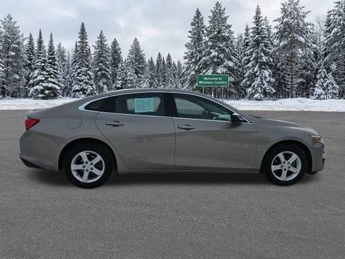 Used 2022 Chevrolet Malibu LS image 7