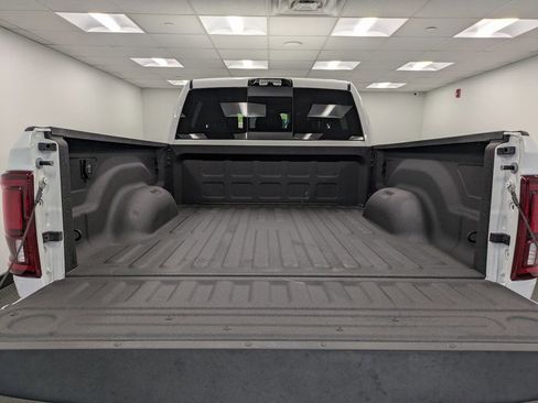 Used 2025 RAM 2500 Laramie w/ Night Edition image 28