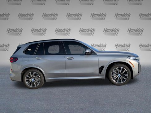 Used 2025 BMW X5 xDrive50e w/ M Sport Package AWD/4WD image 6