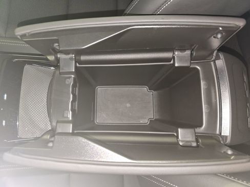 Certified 2025 Buick Envision Preferred image 24