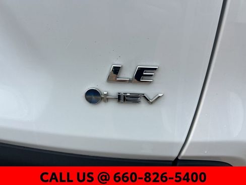 Used 2025 Toyota RAV4 LE image 12