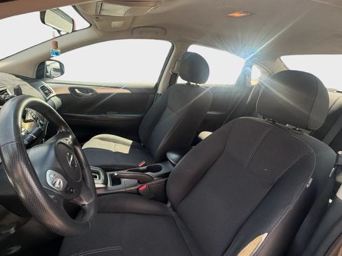 Used 2018 Nissan Sentra S w/ S Midnight Style Package FWD image 6
