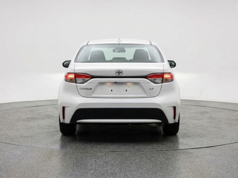 Used 2025 Toyota Corolla LE image 7