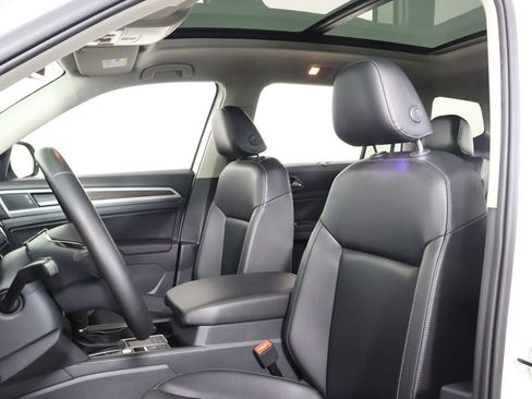 Used 2019 Volkswagen Atlas SEL R-Line image 7