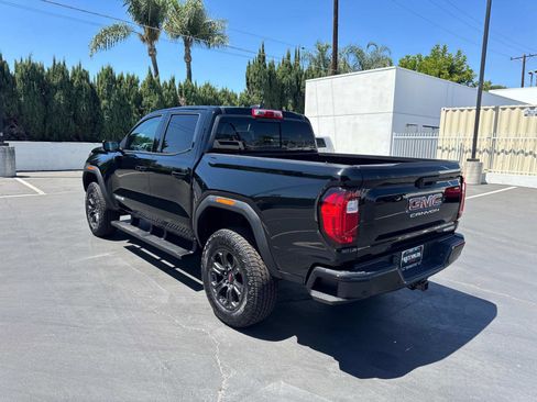 New 2025 GMC Canyon Elevation w/ Convenience Package image 7