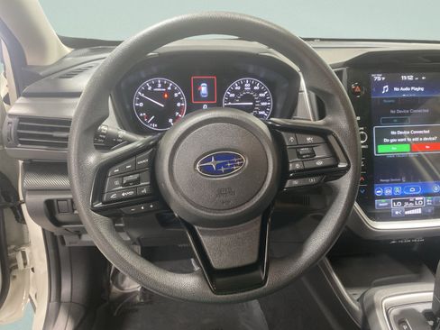 Used 2025 Subaru Crosstrek 2.5i Premium AWD/4WD image 17