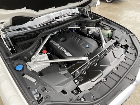 New 2026 BMW X5 sDrive40i image 36