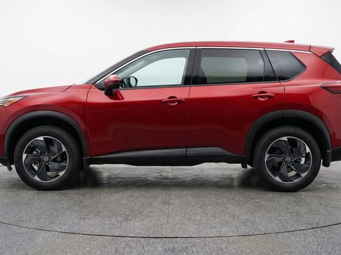 Used 2025 Nissan Rogue SV AWD/4WD image 5