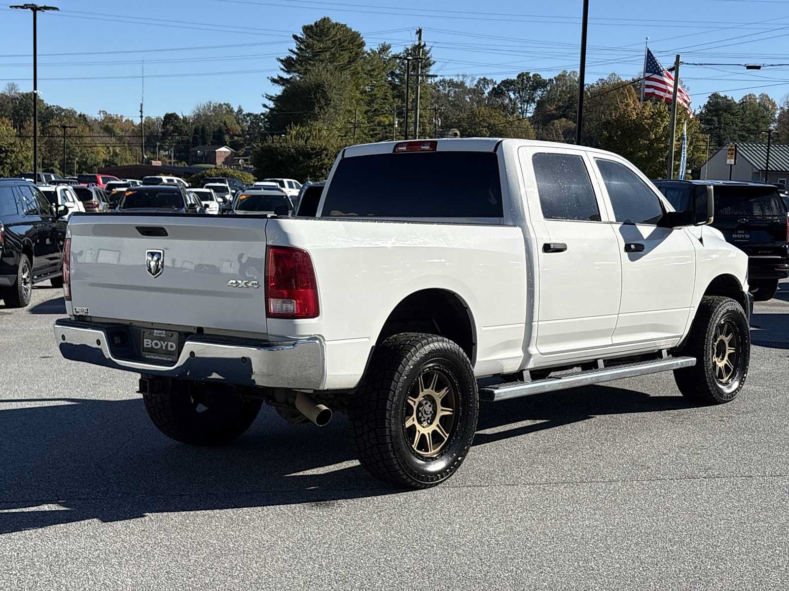 Used 2016 RAM 2500 Tradesman w/ Chrome Appearance Group AWD/4WD image 6