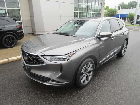 Certified 2024 Acura MDX SH-AWD w/ Technology Package image 2