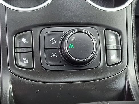 Certified 2020 GMC Terrain SLT w/ Preferred Package FWD image 25