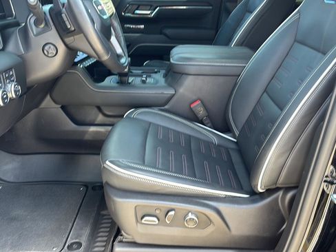 Used 2024 GMC Sierra 1500 AT4X image 16
