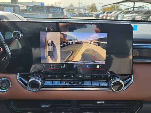 New 2026 GMC Canyon AT4 w/ Technology Plus Package image 30