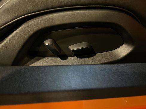 Used 2023 Chevrolet Corvette Stingray Coupe w/ Z51 Performance Package image 31